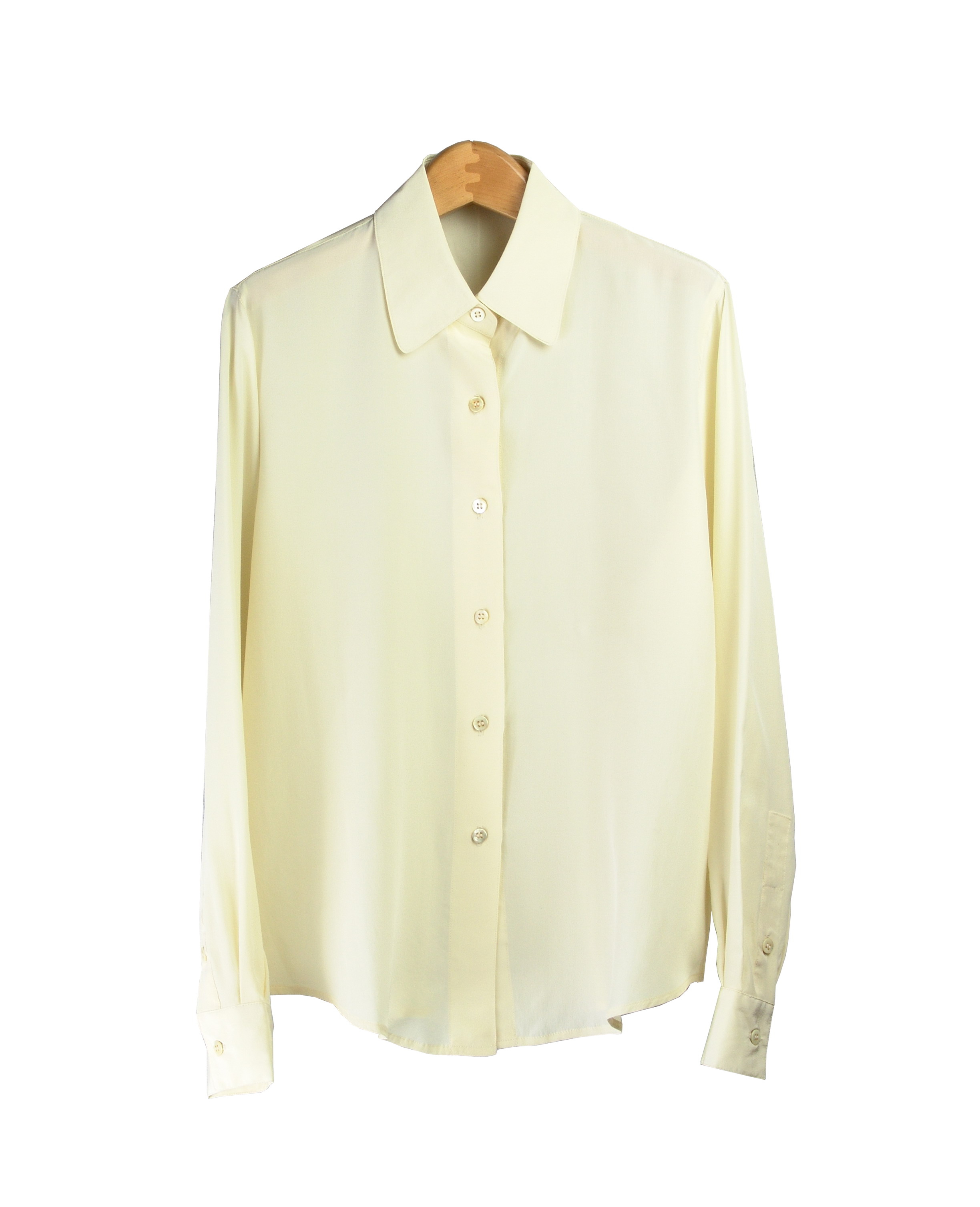 Women's washable 100 silk shirt long sleeve. A classic silk shirt