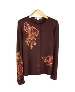 Floral prints on ultra chashmere-soft 100% acrylic fine knit jewel neck long sleeve cardigan.  This cardigan has a matching short sleeve to make a set. Great for all occasions, soft and comfortable. Hand wash or dry clean for best results.

DISPLAY PICTURE COLOR: BROWN