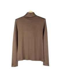 This women's 100% silk turtleneck long sleeve knit jersey is a classic style.  The silk jersey top's light weight and silky smooth touch provides comfort and a luxurious look.  Our silk jersey pullover is a must-have for professional women.

Available in 15 colors: Aqua, Banana, Beige, Black, Bone, Chambray, Chocolate, Cinnamon, Cream, Hot Pink, Peacock, Peri, Pink, Poppy and Silver Gray.

Display Picture Color: CHOCOLATE