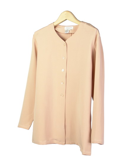 This luxe washable heavy weight 100% silk crepe V-neck unlined long sleeve shirt jacket is perfect for early fall and beyond.  Clean sewn hem and cuffs.  It is as comfortable in the office and meetings as it is out for dinner and party.  The clean shaped design works easily with your favorite jewelry.  Side slids to give an relaxed look. This shirt jacket matches the tank, trousers and long skirts in this group pictured below. 

Tunic length: 28