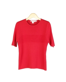 Our Tussah silk/cotton short sleeve sweater is perfect for all occasions. Soft and comfortable. Easy to match with jackets and bottoms. Hand wash or dry clean for best results. 

Available in 8 beautiful colors: Banana, Black, Chocolate, Periwinkle Persimmon, Ruby, Sage, and Sky. 

DISPLAY PICTURE COLOR: RUBY