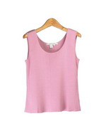 This 100% silk knitted tank top has a natural stretch that provides a comfortable fit and easy movement. It matches all of Composition's full-needle silk v-neck and jewel neck cardigans, making fashionable sets. This tank works perfectly with suits, jackets and blazers; it is great for work, travel and leisure wear. Offered in many colors available in stock.

Available in 6 colors.

Display Picture Color: HOT PINK