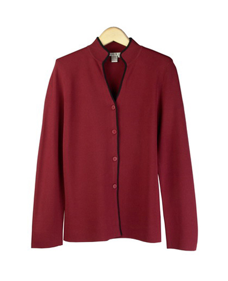 This viscose nylon mandarin collar long sleeve knit jacket is flattering and beautifully shaped. Dry clean or hand wash color and lay flat to dry. Steam or press with steam to maintain the great texture of the knit jacket.

DISPLAY PICTURE COLOR: RUBY