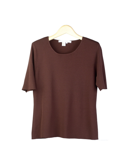 Viscose nylon 14 gauge full needle fine knit jewel neck short sleeve sweater pullover. This layering short sleeve knit top matches the knit cardigan jackets in this group. Handwash cold and lay flat to dry.  Or dry clean.

Display Picture Color: CHOCOLATE