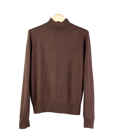 Women's silk cashmere fine knit mock neck long sleeve sweater in classic fit and shape. 85% silk, 15% cashmere.  Finely ribbed mock neck, cuffs and banded bottom.  An easy-to-match fall great sweater favored by our customers.  

12 colors, solid and heather colors, are available: Black, Blue, Butter, Heather Camel, Chambray, Heather Chocolate (brown), Cornflower Blue, Gray Heather, Pink, Red, Safari, Sea Blue and Winter White.

Hand wash cold and lay flat to dry.  Then, steam or press the sweater with steam to bring back the silk cashmere softness after wash.  Or dry clean for long lasting best result.

DISPLAY PICTURE COLOR: CHOCOLATE