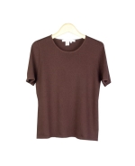 This short sleeve silk sweater, with touch of lycra, is a flat knit top. The silk/lycra sweater has fine hemmed bottom, simple and elegant, ans has a soft and good body feel. It is a comfortable layering top to wear under the fun Pom Pom cardigan, or under any other cardigans and jacket. All seasons to wear!

Hand-wash inside out with cold water. Lay out flat to dry.Dry clean or Dry Clean for best result。

Size: S, M, L, XL

Available colors: Black, Brown

DISPLAY PICTURE COLOR: Brown