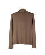 This women's 100% silk turtleneck long sleeve knit jersey is a classic style.  The silk jersey top's light weight and silky smooth touch provides comfort and a luxurious look.  Our silk jersey pullover is a must-have for professional women.

Available in 15 colors: Aqua, Banana, Beige, Black, Bone, Chambray, Chocolate, Cinnamon, Cream, Hot Pink, Peacock, Peri, Pink, Poppy and Silver Gray.

Display Picture Color: CHOCOLATE