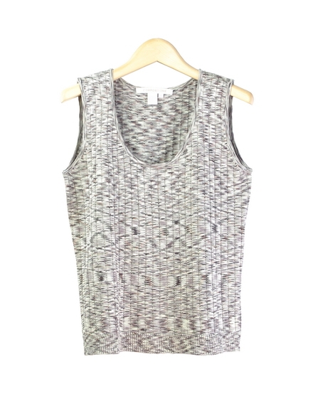 This 100% silk scoop neck sleeveless shell is beautiful in its space-dye design. The tank top has a matching V-Neck and jewel neck cardigan that can make a great twin sets. Or the multi-color tank top can easily work with a solid color cardigan you might already have. Dry Clean or hand-wash in cold water and lay flat to dry. 

Available in 4 space-dye swatches: Ocean, Pink, Taupe and Black Space-dye.

DISPLAY PICTURE COLOR: BLACK SPACE-DYE