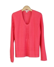 Composition's 100% tussah silk square neck long sleeve sweater is beautifully simply with subtle gathering at its front. This silk top is a must-have for the summer season. Hand wash or dry clean for best results.

Available in 4 colors: Black, Champagne, Pearl, and Poppy.

Display Picture Color: POPPY