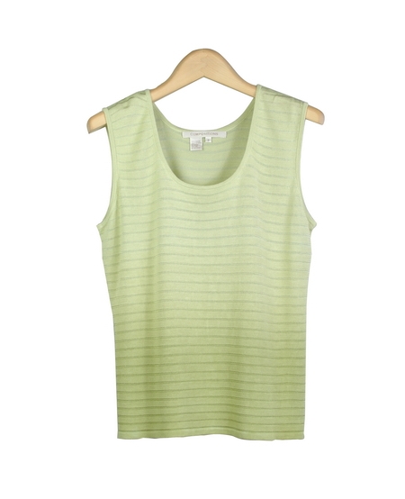 Viscose square neck sleeveless shell in dip-dye with shadow stripes. Great for all occasions. Easy to match with jackets and bottoms. Hand wash or dry clean for best results. 

Available in colors: Aqua, Grass, Indigo, Lavender, and Watermelon.

DISPLAY PICTURE COLOR: GRASS