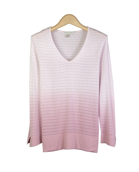 Viscose v-neck 3/4 sleeve in dip-dye with shadow stripes. Great for all occasions. Easy to match with jackets and bottoms. Dry clean for best results.

Available in colors: Aqua, Grass, Indigo, Lavender, and Watermelon.

DISPLAY PICTURE COLOR: LAVENDER