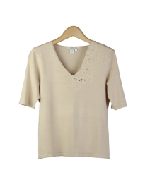 This beautiful silk/nylon v-neck short sleeve knit sweater is engraved with a gorgeous classic embroidery. It is a beautiful top for dressing-up and dressing-down as well. Great for all occasions. Hand wash or dry clean for best results.

Available in Beige, Black and White.

DISPLAY PICTURE COLOR: BEIGE