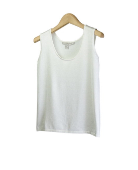 Our silk/lycra tank top is a light-weight top that is perfect for the spring and summer seasons.  This soft and comfortable tank works wonderfully as a layering piece, and can easily match with any jackets and trousers. Hand wash to clean or dry clean for best results. 

Available in 3 colors: Black, Ice Blue, Sun. 

Display Picture Color: WHITE