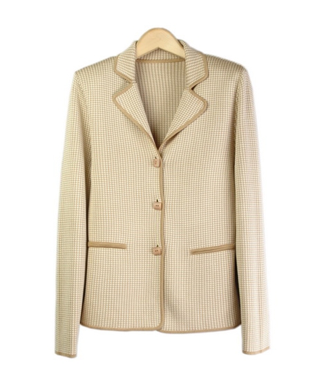 This notch collar long sleeve jacket is perfect for all occasions The mini-houndstooth jacquard gives you a sophisticated look. This jacket is soft and comfortable and is easy to match. 3 beautiful colors available for this jacket: Black/Ivory, Brown/Taupe, and Camel/Ivory.

Hand-wash cold and lay flat to dry. Press the jacket with steam to bring out the silky soft touch. Or dry clean for long lasting care.

DISPLAY PICTURE COLOR: CAMEL/IVORY