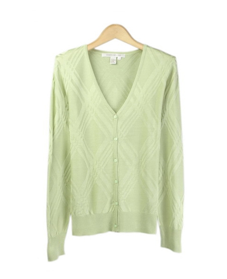 This women's V-neck long sleeve cardigan, made from 100% silk, is soft and luxurious. Our top is perfect for all occasions. Hand wash or dry clean for best results.

Available in 6 beautiful colors: Black, Bone, Celery, Ocean, Pink, and White.

Display Picture Color: CELERY