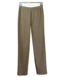 This pair of knit pants made of 100% silk. Since they are solid colors, these pants easily match any top, including the space dye sweaters and jackets. This jacket is soft and comfortable, and is great for all occasions. 6 beautiful colors available for this jacket: Camel, Autumn, Cinnamon, Plum, Forest, and Black.

Hand-wash cold and lay flat to dry. Press the sweater with steam to bring out the silky soft touch. Or dry clean for long lasting care.

DISPLAY PICTURE COLOR: FOREST PUTTY